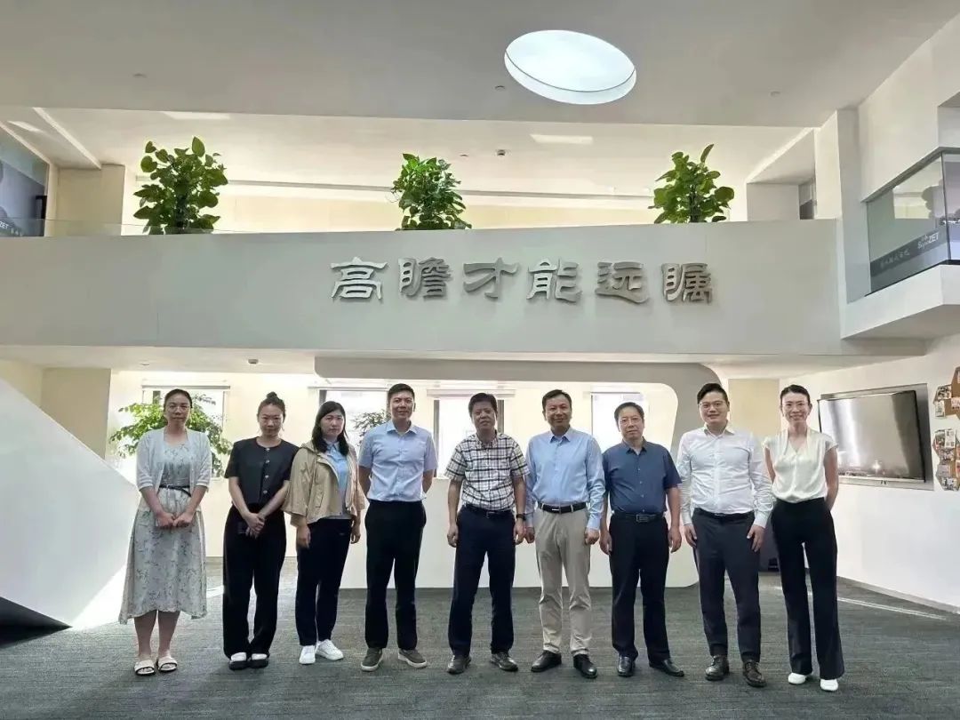 聚文化之力 铸工业之魂——工信部工业文化发展中心辅导莅临我司调研互换 聚文化之力 铸工业之魂——工信部工业文化发展中心辅导莅临我司调研互换